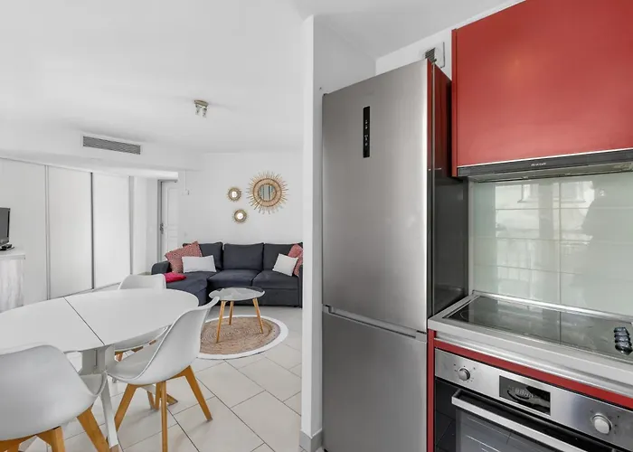 Casa vacanze 1 Chambre - Ascenseur - Balcon - Proche Du Palais *